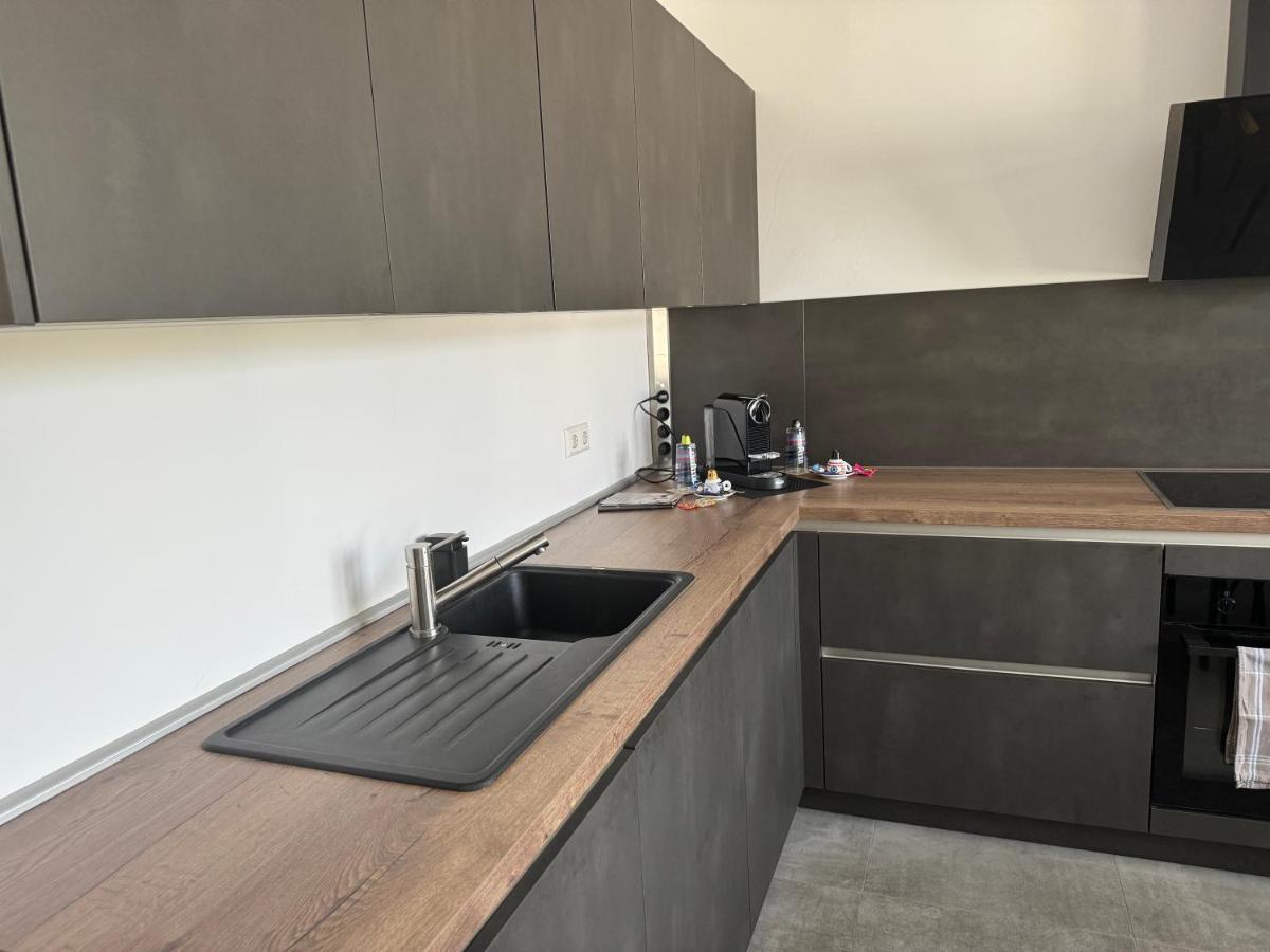 Moderne 2-Zimmer Wohnung Im Zentrum Von Wolfsburg Kültér fotó
